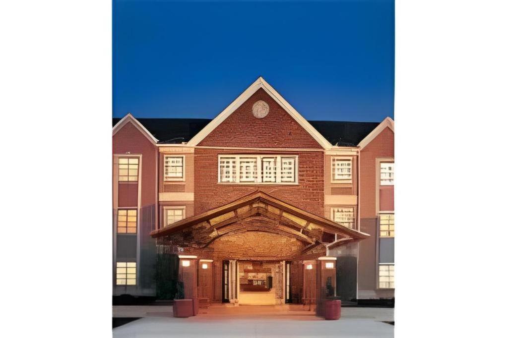 Staybridge Suites Newport News Zewnętrze zdjęcie